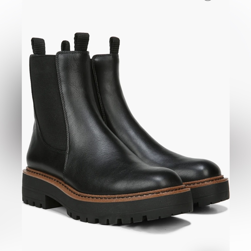 Sam Edelman Laguna Chelsea Boots